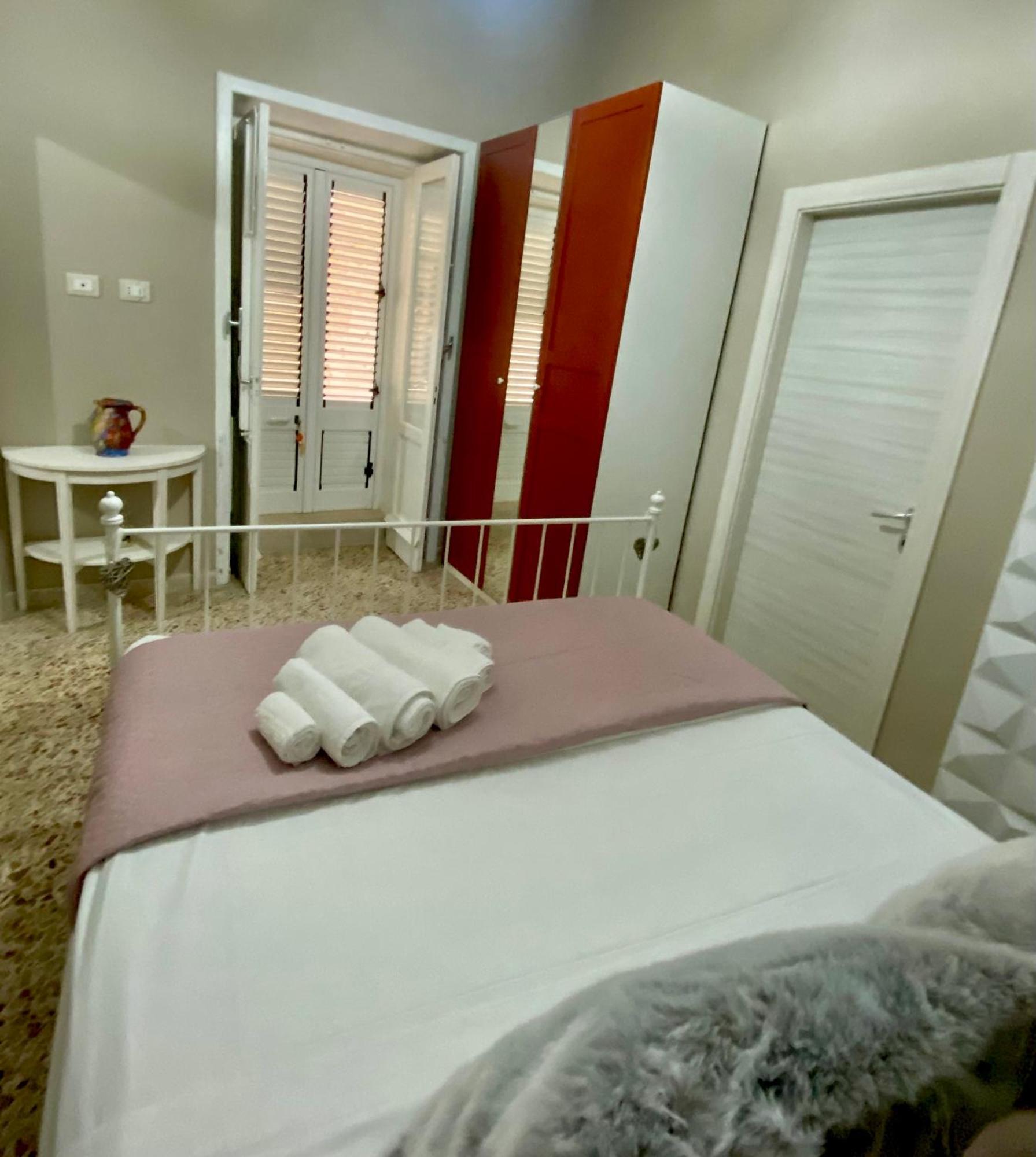 Delizia House Ortigia,Centro Citta, Vicino Al Mare Daire Siraküza Dış mekan fotoğraf
